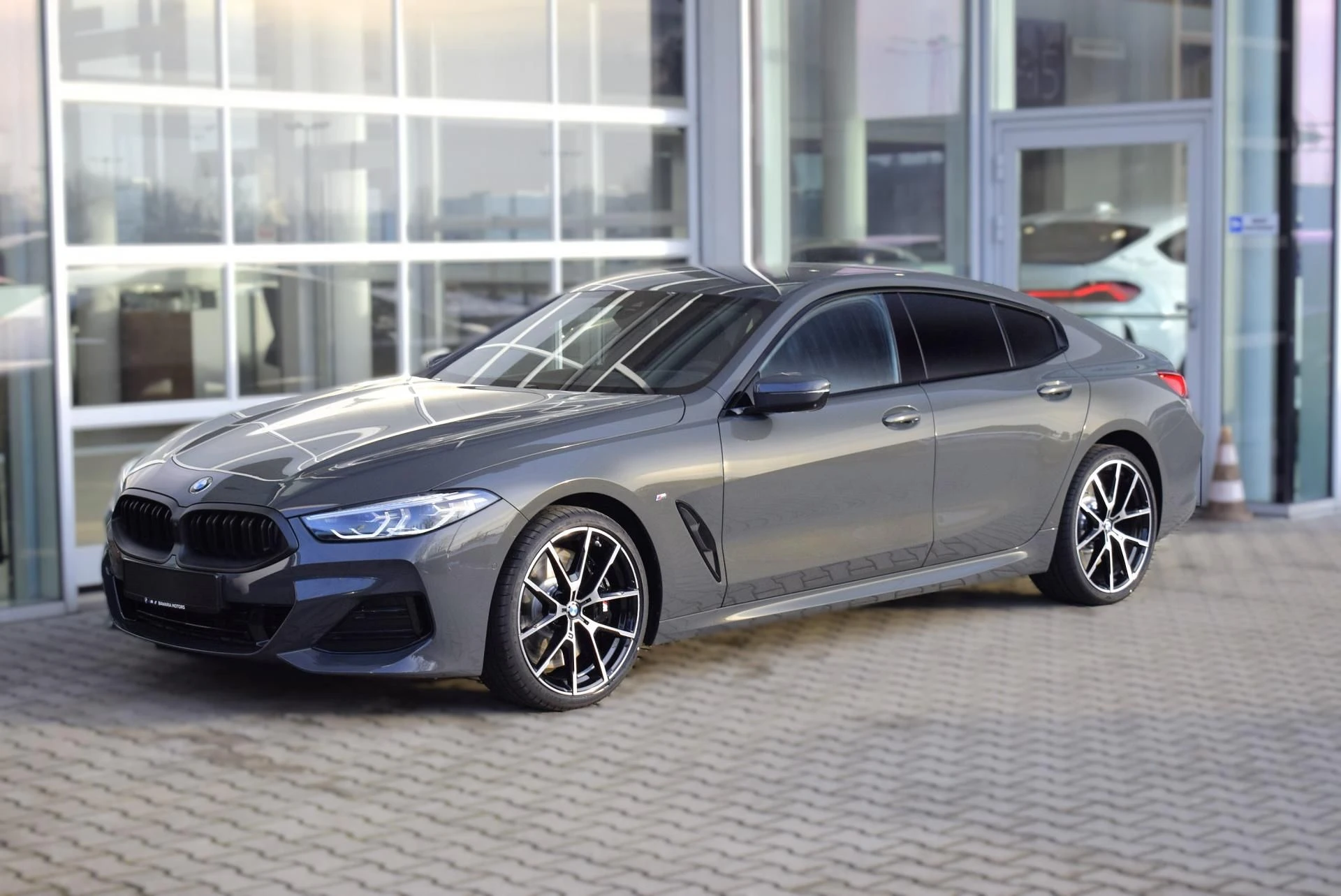 Seria 8 - Zdjęcie 1