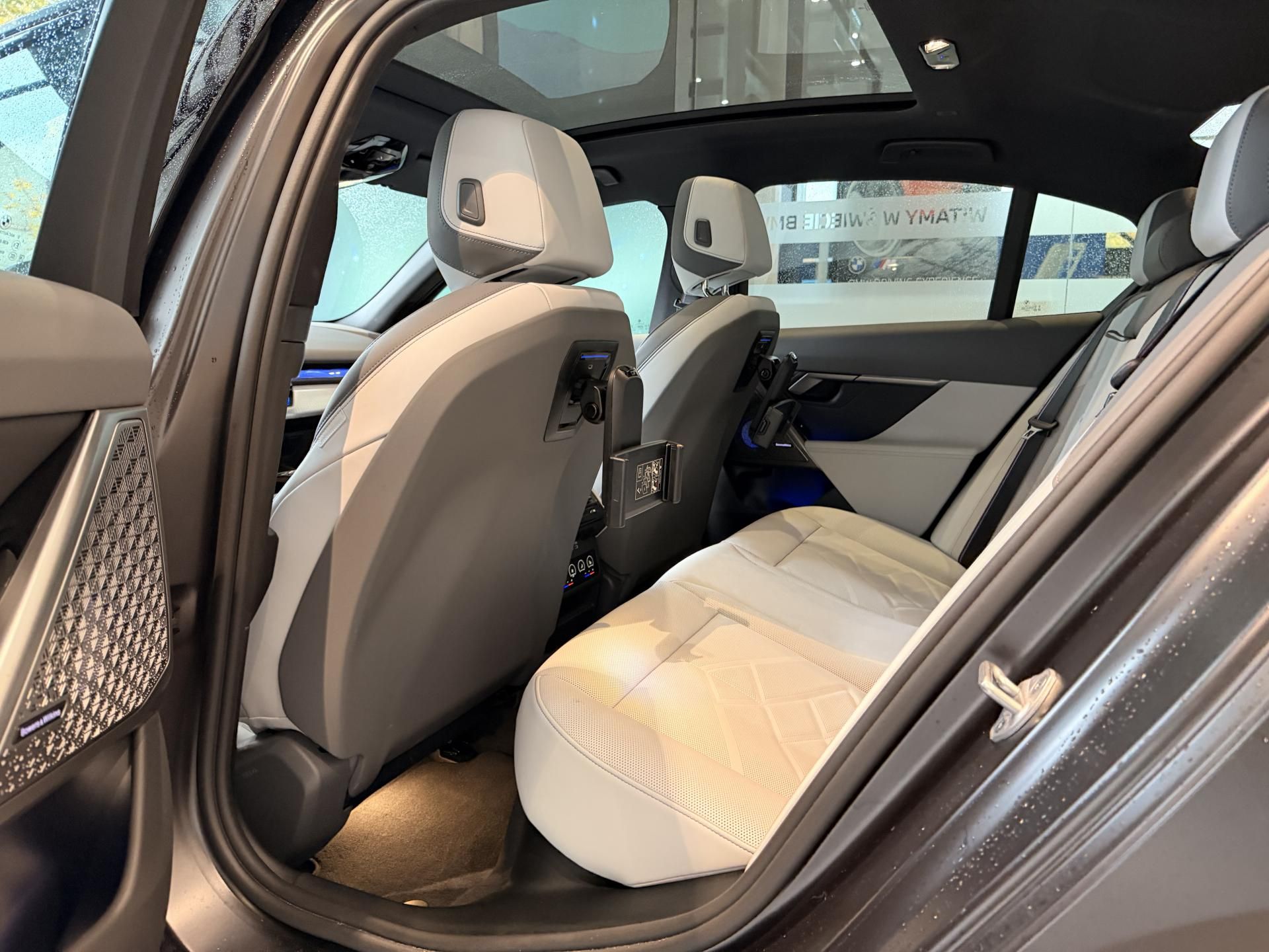 Seria 5 - Zdjęcie 12