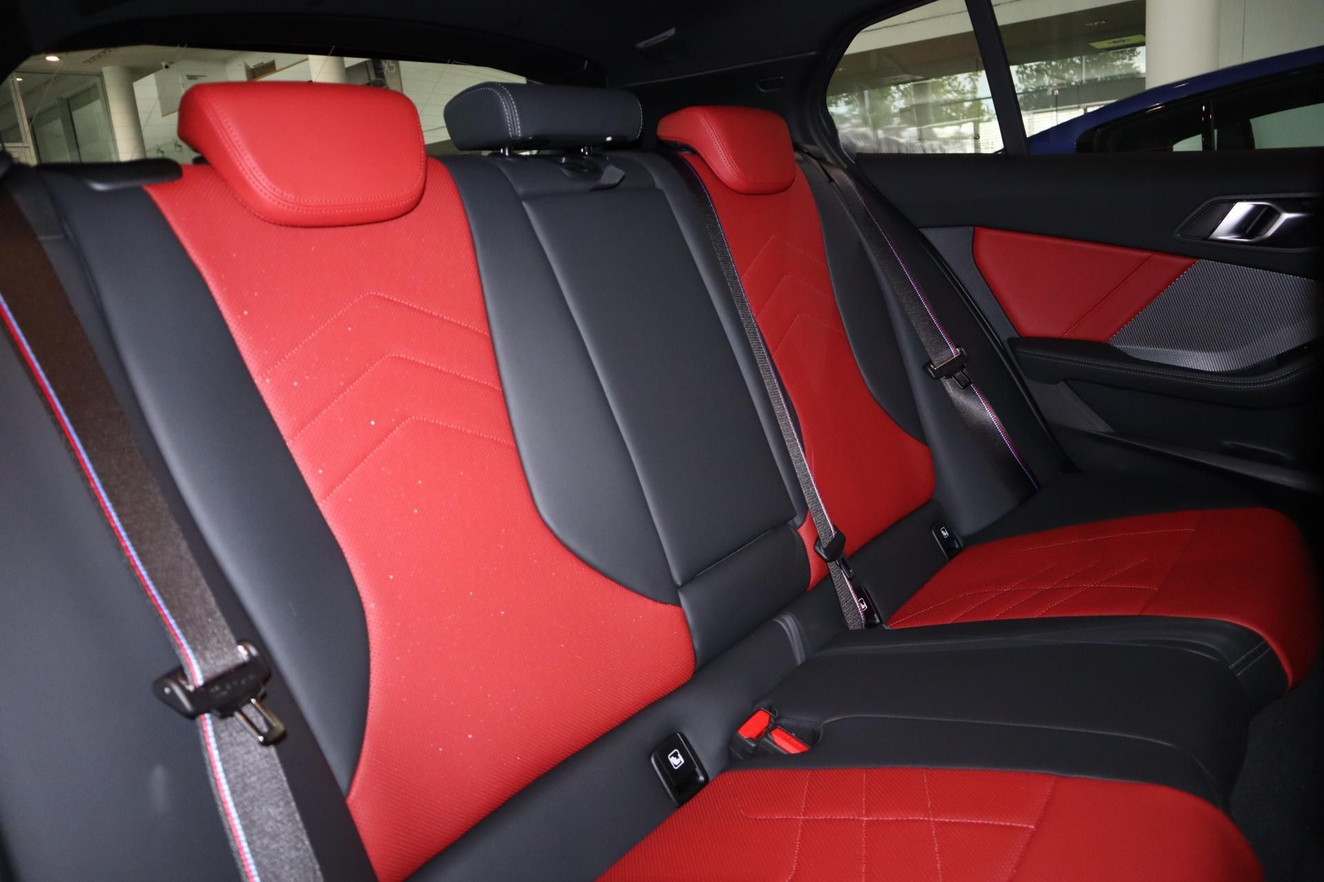 Seria 1 - Zdjęcie 17