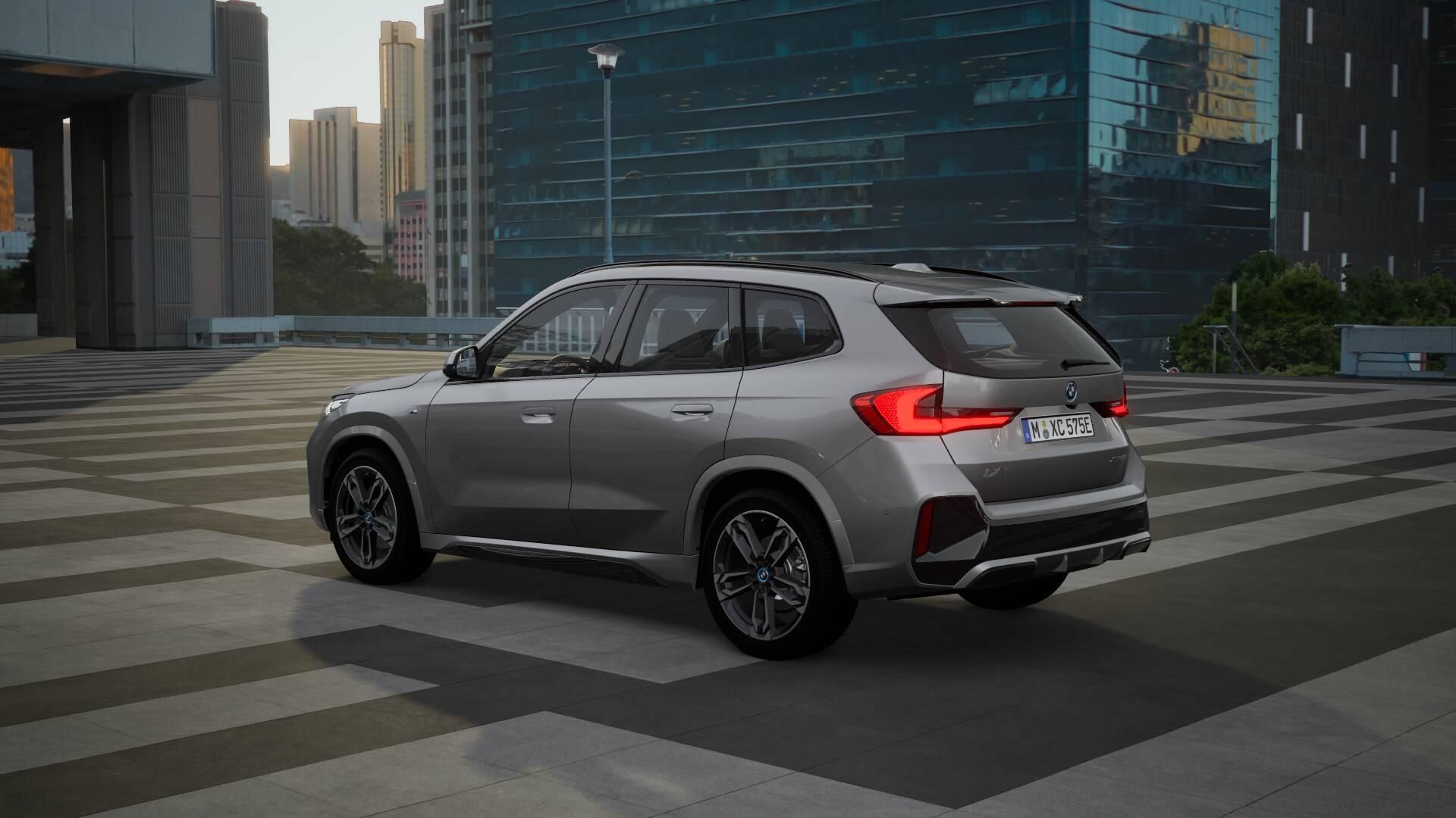 BMW iX1 - Zdjęcie 2