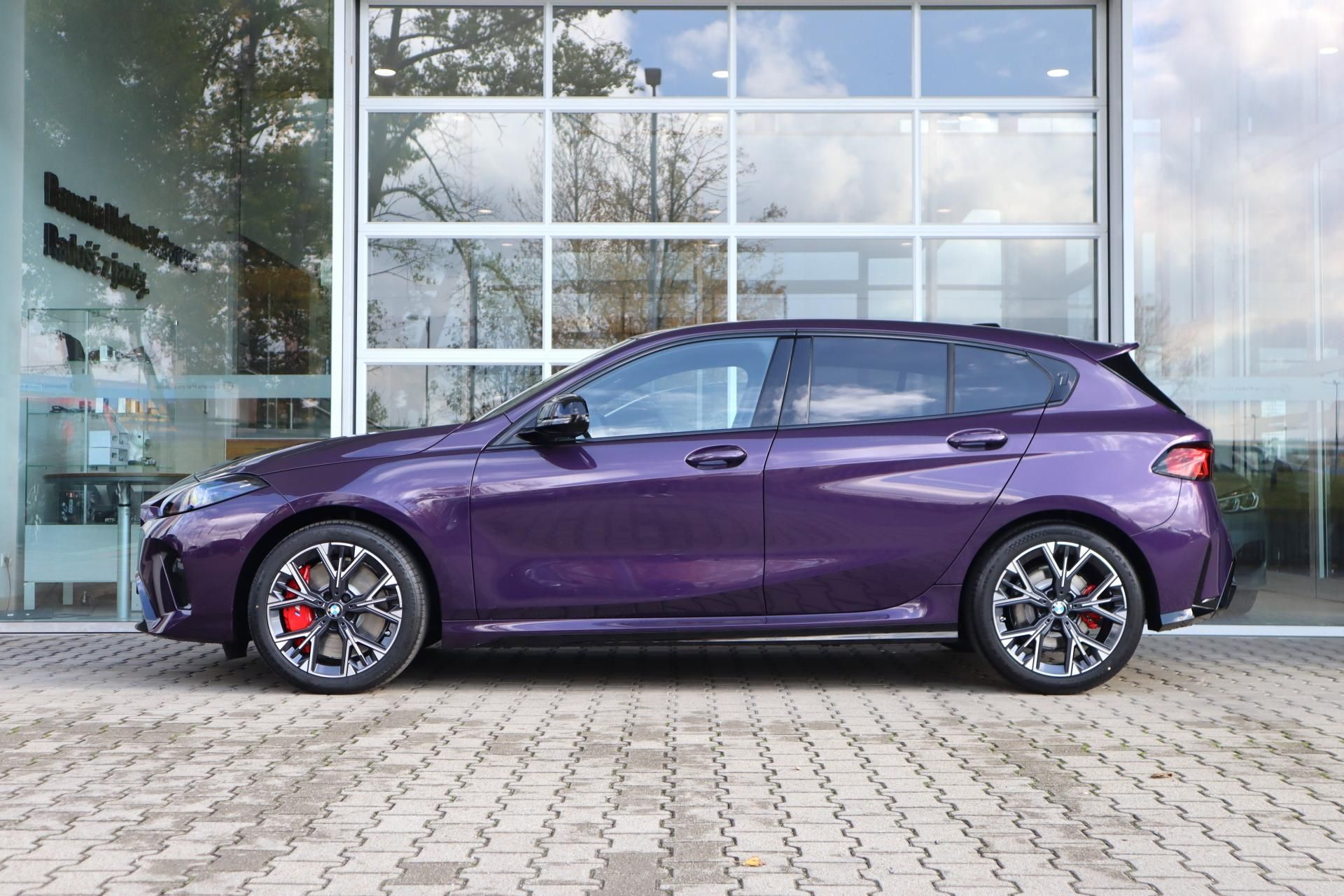 Seria 1 - Zdjęcie 2