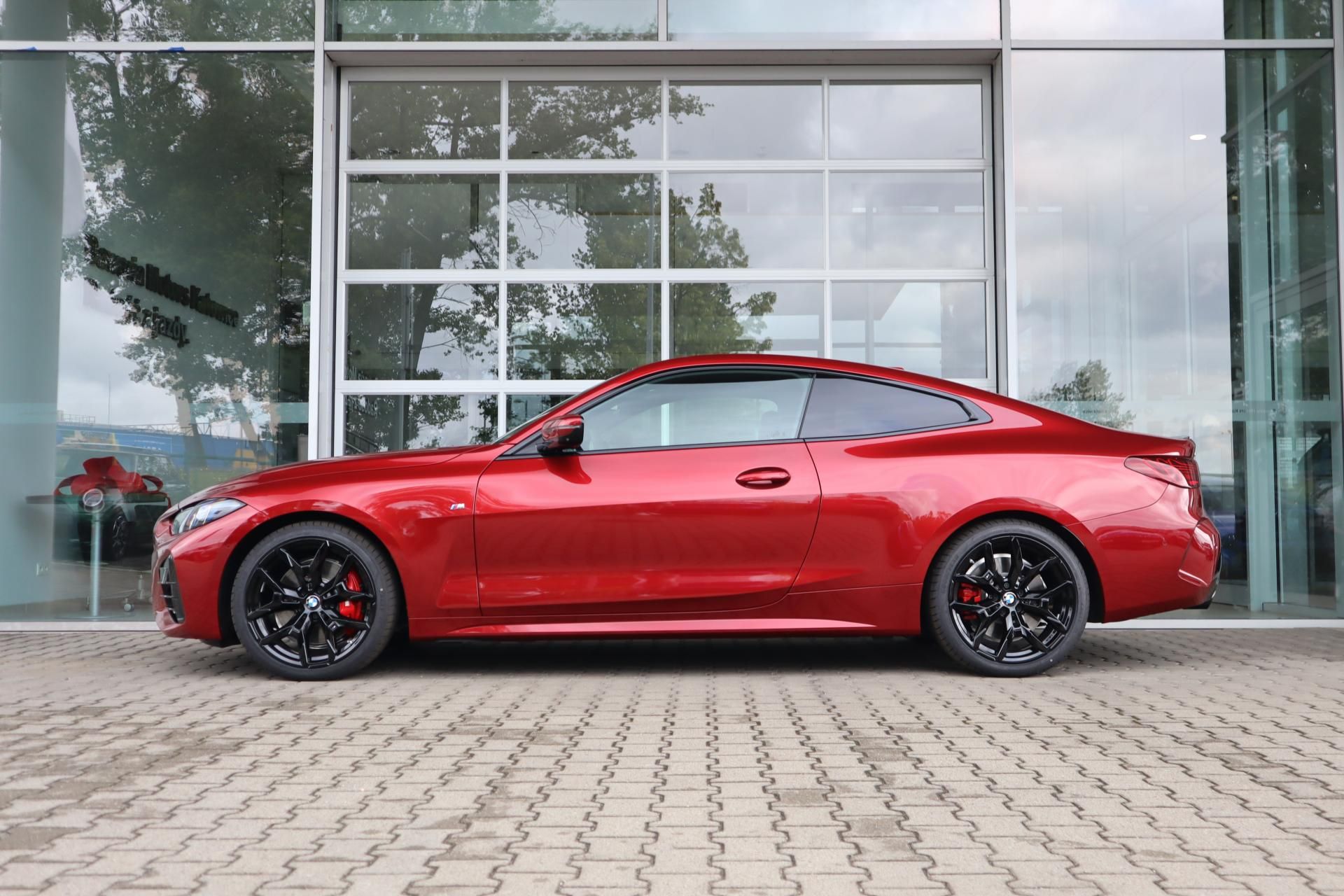 Seria 4 - Zdjęcie 2