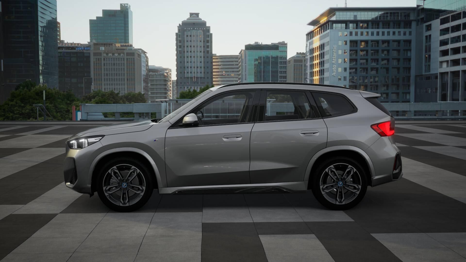 BMW iX1 - Zdjęcie 3