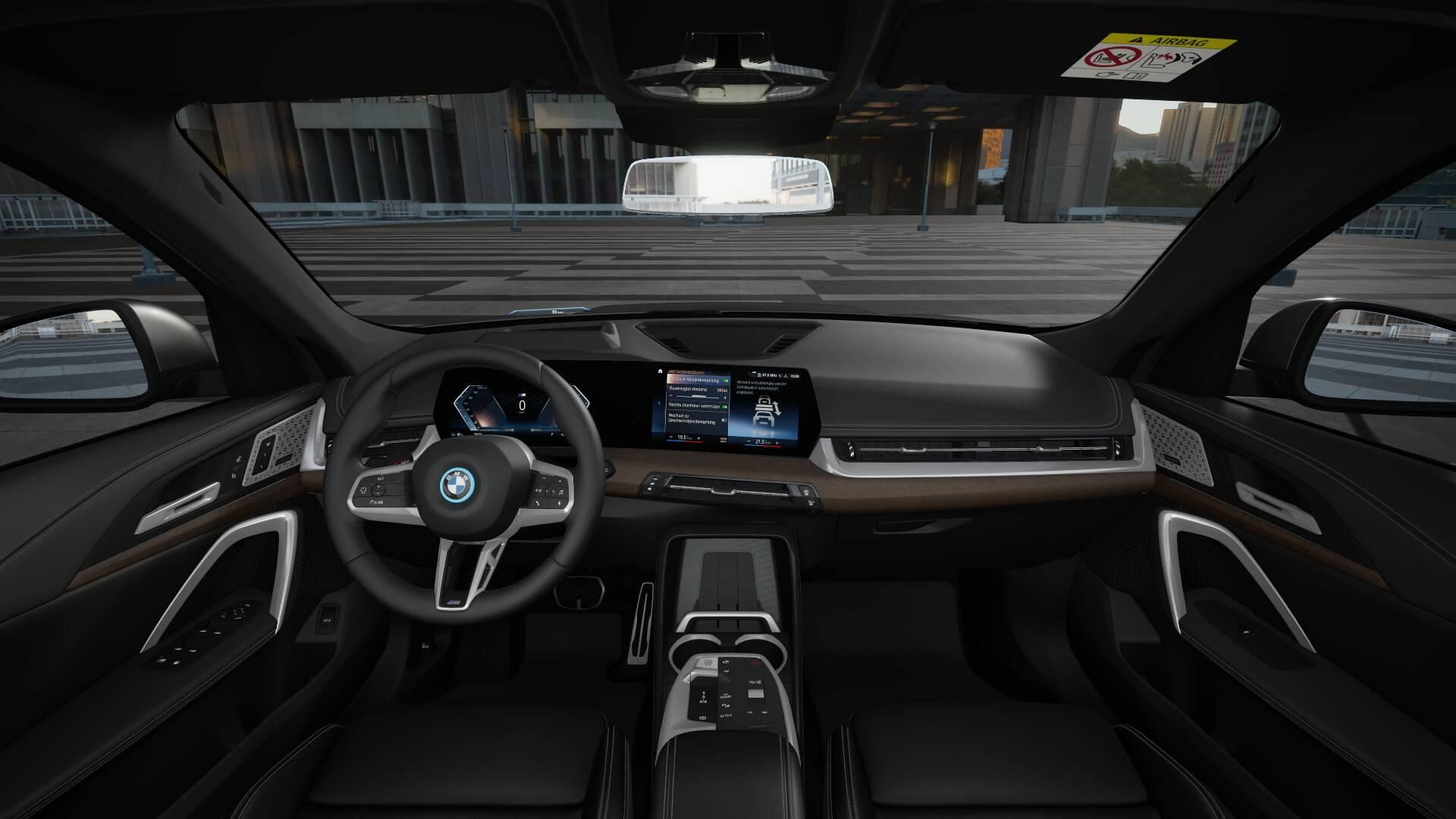 BMW iX1 - Zdjęcie 4