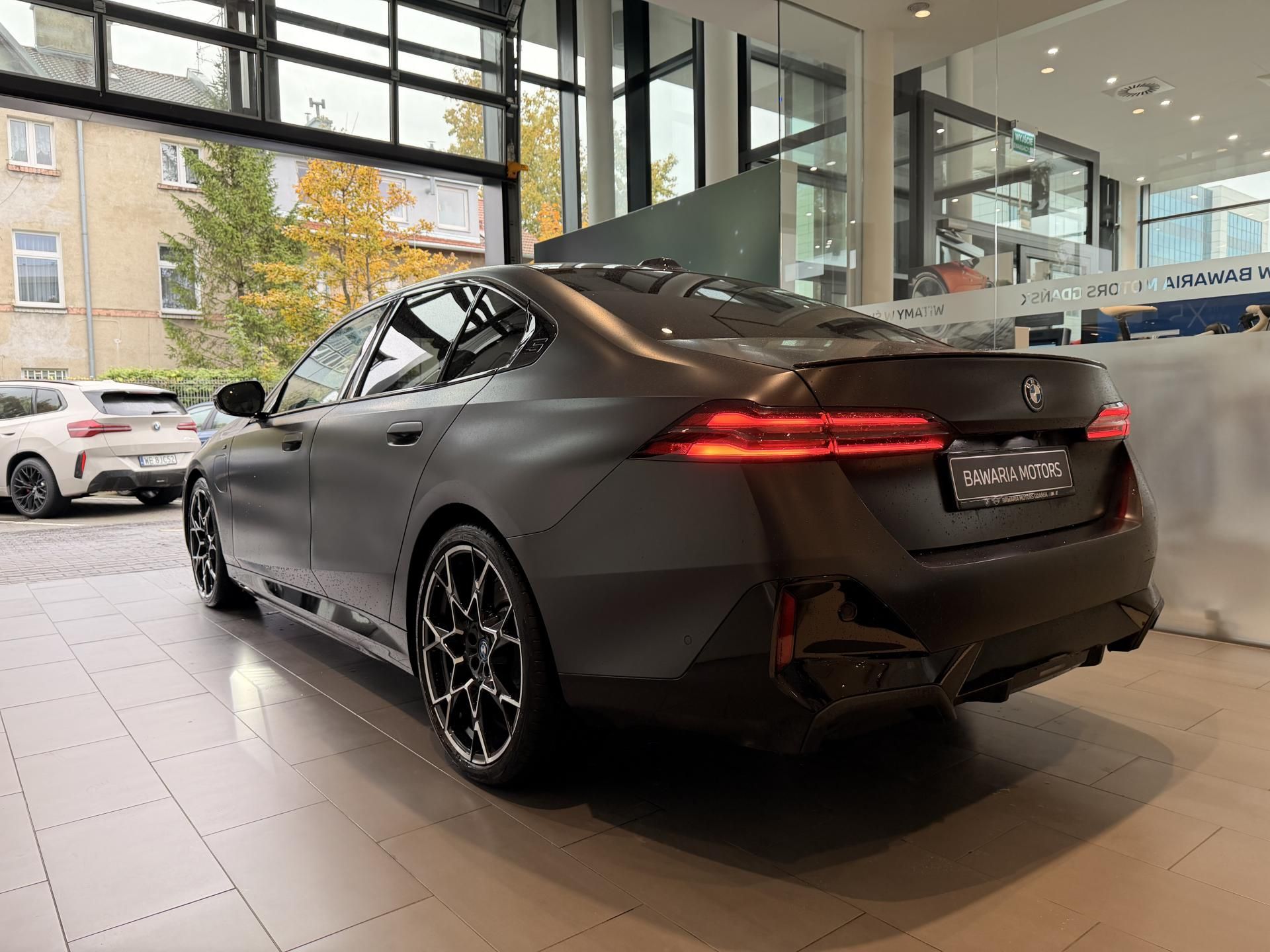 Seria 5 - Zdjęcie 4